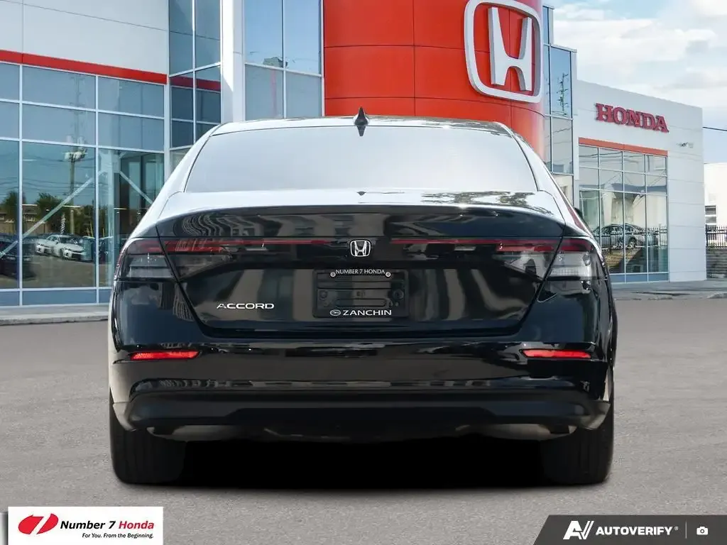 Honda Accord 2024 photo 5