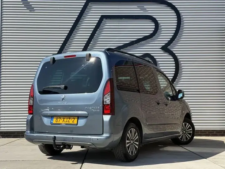 Peugeot Partner Tepee 2012 photo 3