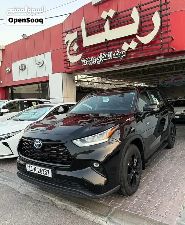 Toyota Highlander 2024 photo 2