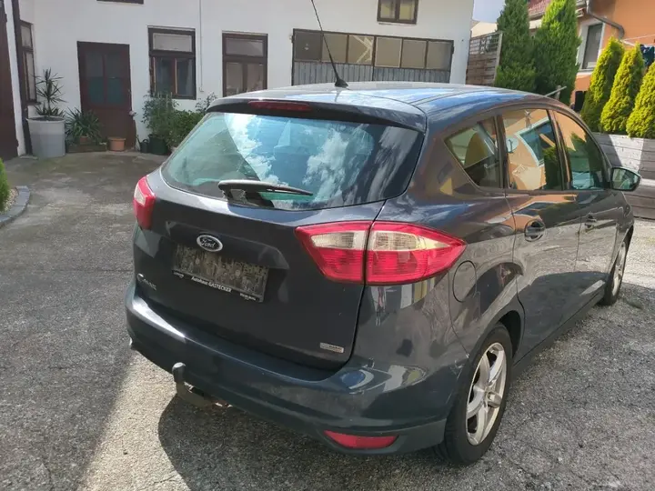 Ford C-Max 2012 photo 3