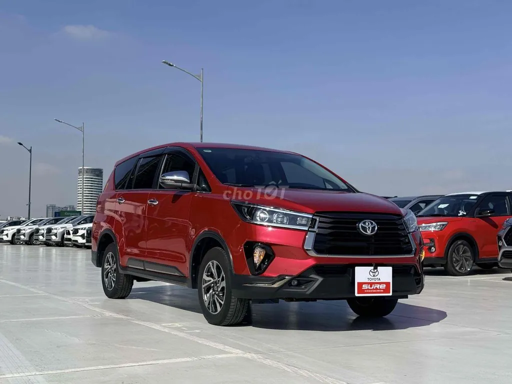 Toyota Innova 2023 photo 3