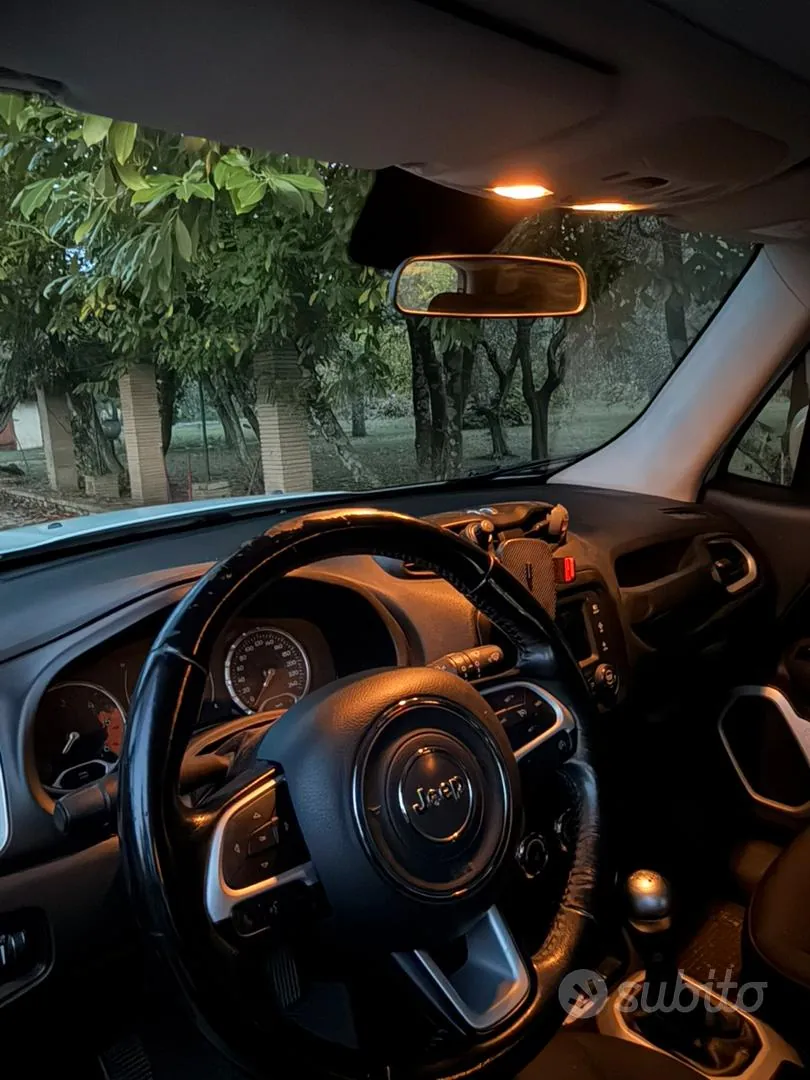 Jeep Renegade 2017 photo 5