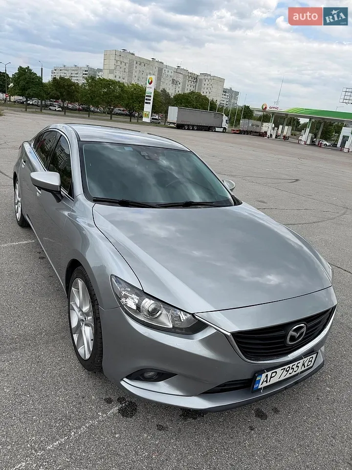 Mazda 6