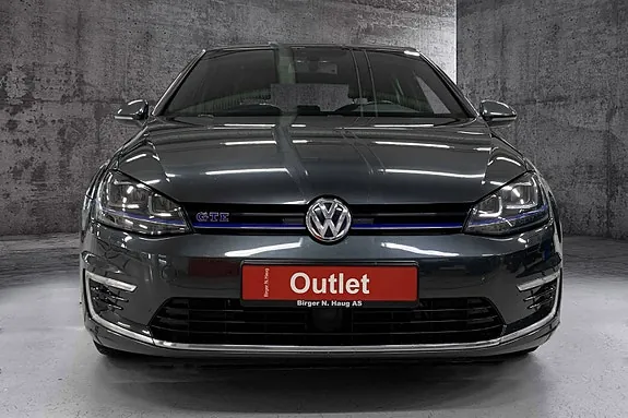 Volkswagen Golf Vii 2016 photo 2