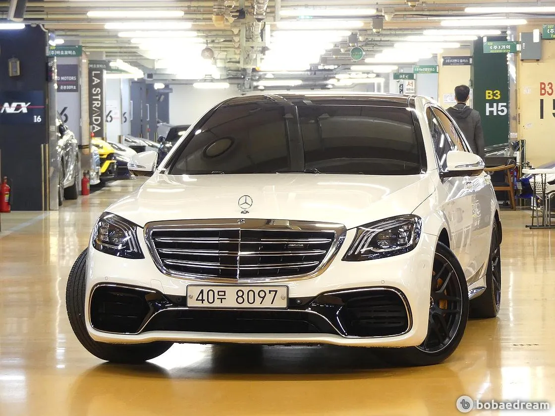 Mercedes-Benz S63L Amg