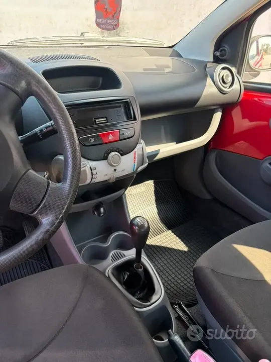 Toyota Aygo 2008 photo 2