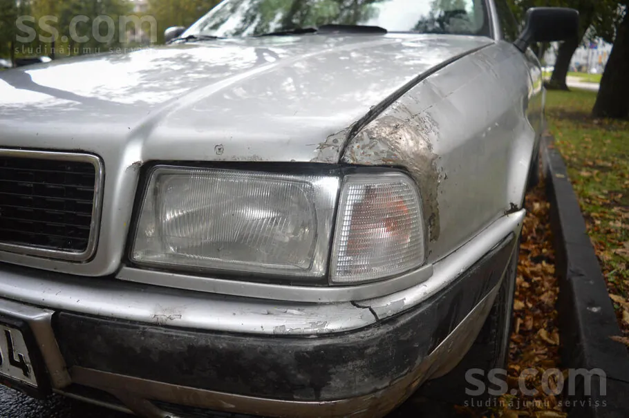 Audi 80 1992 photo 4