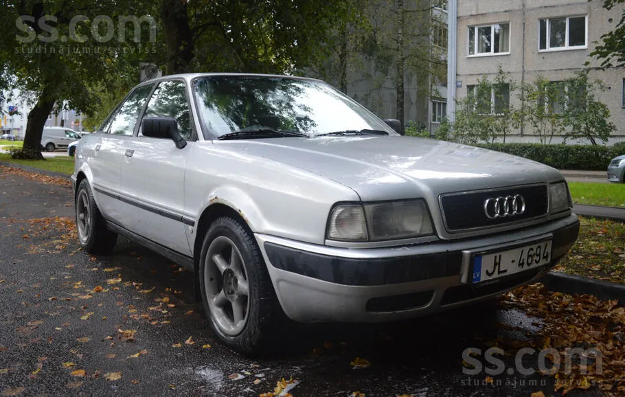 Audi 80
