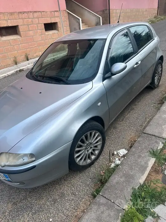 Alfa Romeo 147