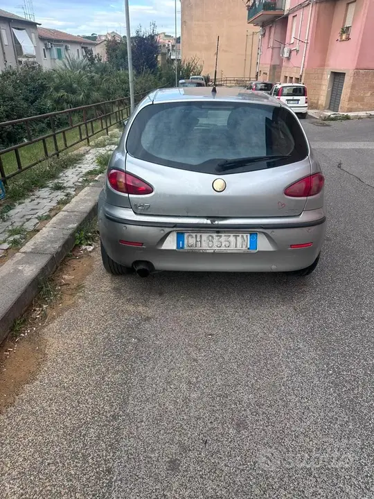 Alfa Romeo 147 2003 photo 4