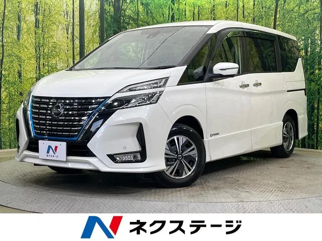 Nissan Serenade