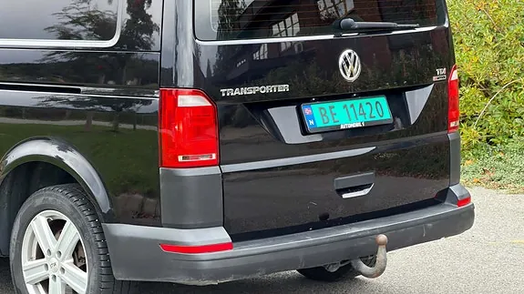 Volkswagen Transporter 2017 photo 2