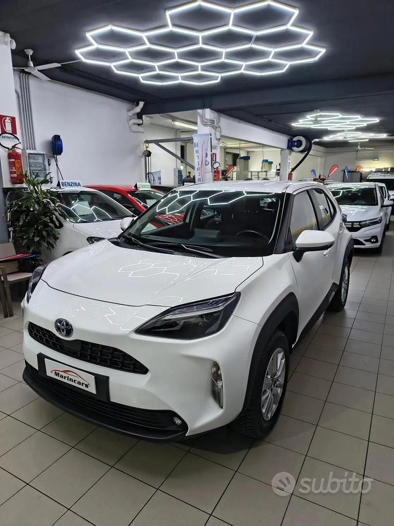 Toyota Yaris 2022 photo 3