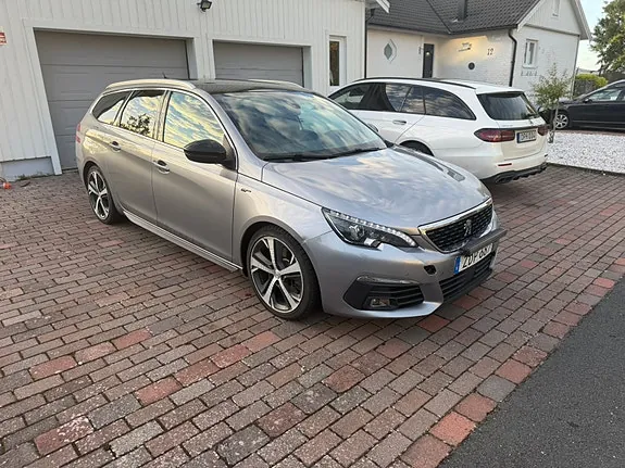 Peugeot 308 Sw 2017 photo 2