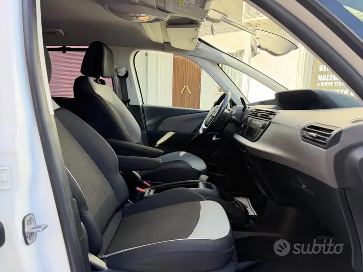 Citroen C4 Picasso 2015 photo 5