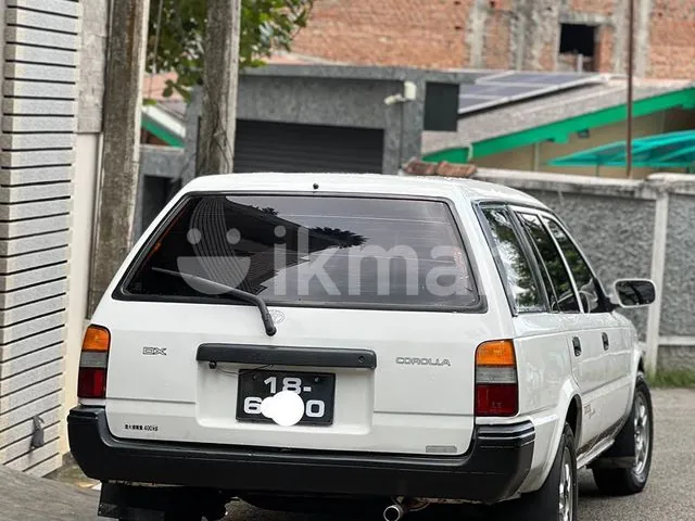 Toyota Corolla 1993 photo 4