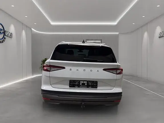 Skoda Enyaq 2023 photo 4
