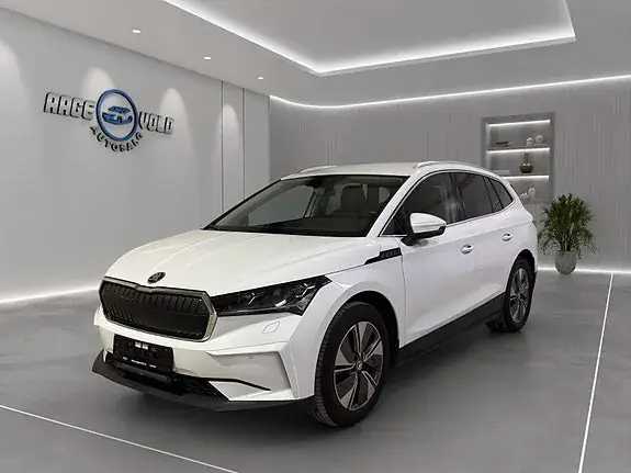Skoda Enyaq 2023 photo 3