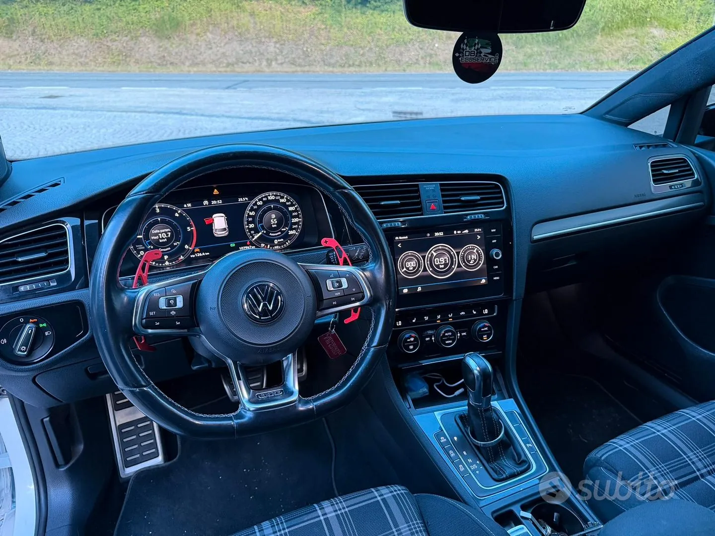 Volkswagen Golf 2023 photo 5