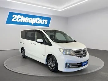 Nissan Serena 2012 photo 4