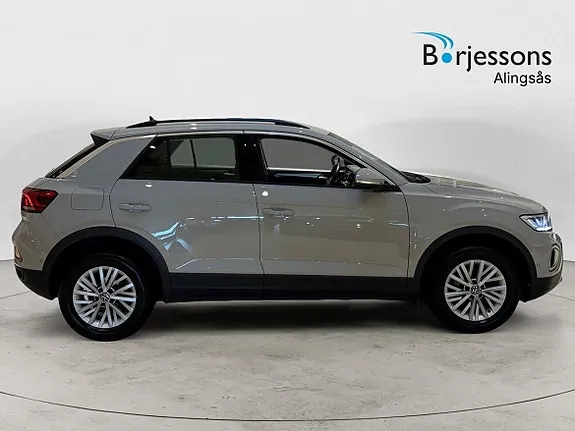 Volkswagen T-Roc 2022 photo 2