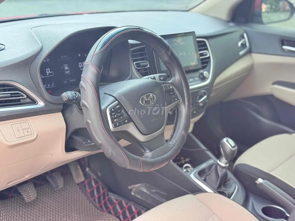 Hyundai Accent 2023 photo 2