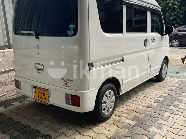 Suzuki Every 2024 photo 2