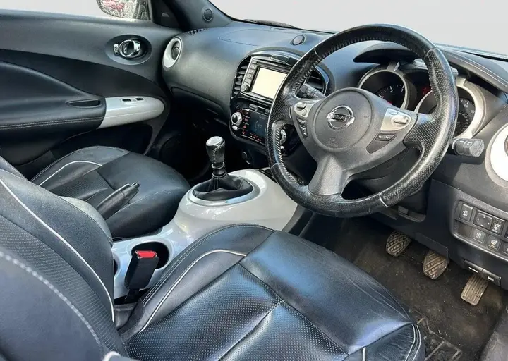 Nissan Juke 2015 photo 5
