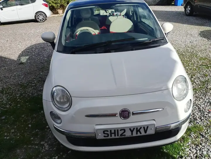 Fiat 500 Lounge 2012 photo 4