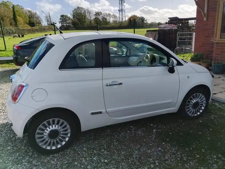 Fiat 500 Lounge 2012 photo 3