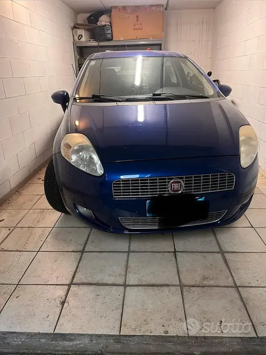Fiat Punto 2009 photo 5