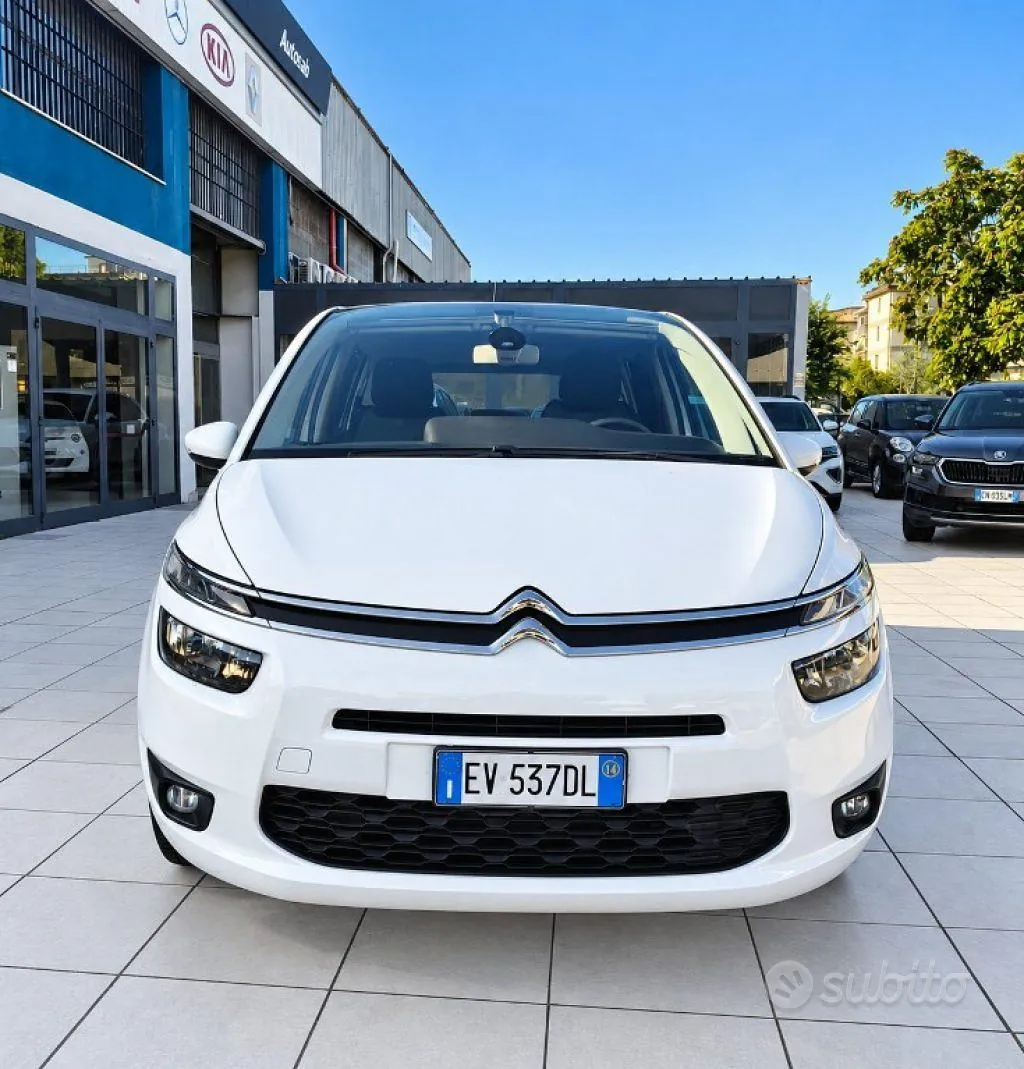 Citroen Grand C4 Picasso 2014 photo 2