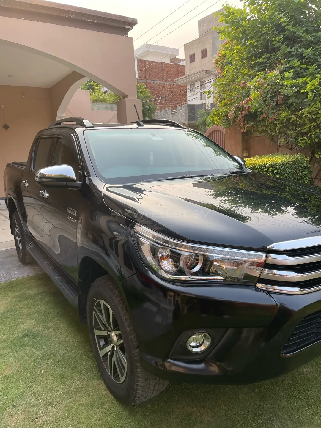 Toyota Hilux