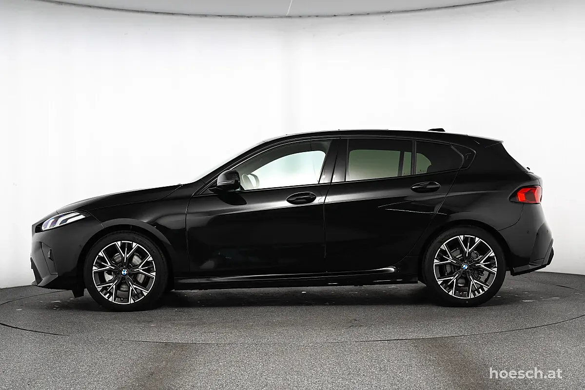 BMW 1 Series 2026 photo 3
