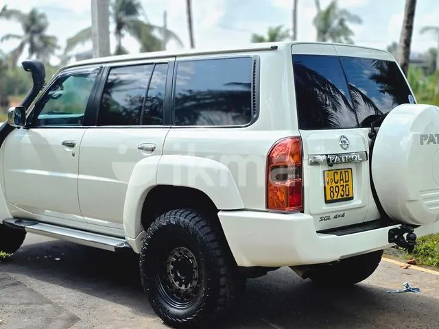 Nissan Patrol 2015 photo 3