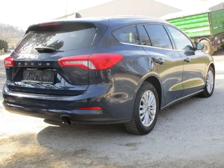 Ford Focus 2020 photo 3