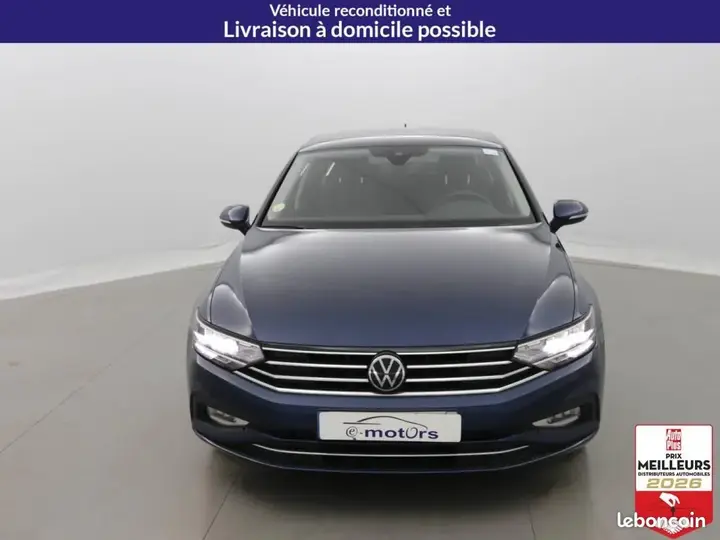 Volkswagen Passat 2022 photo 2