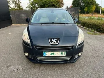 Peugeot 5008 2013 photo 3