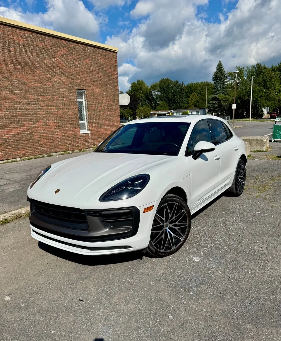 Porsche Macan 2023 photo 2