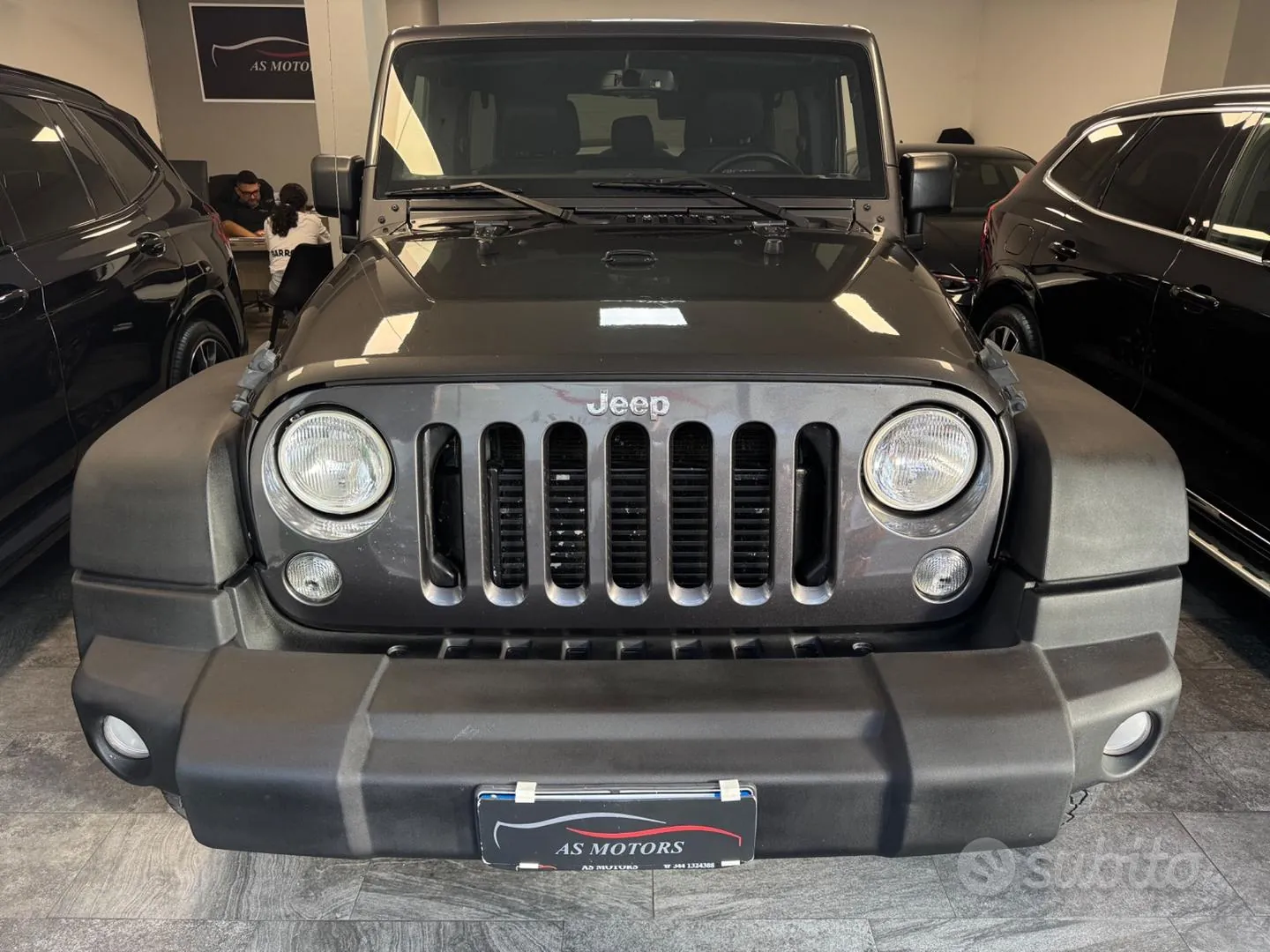 Jeep Wrangler Unlimited 2016 photo 2