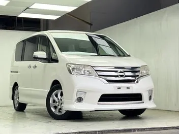Nissan Serena 2012 photo 4