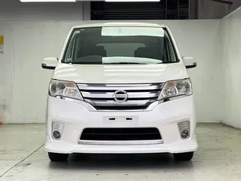 Nissan Serena 2012 photo 3