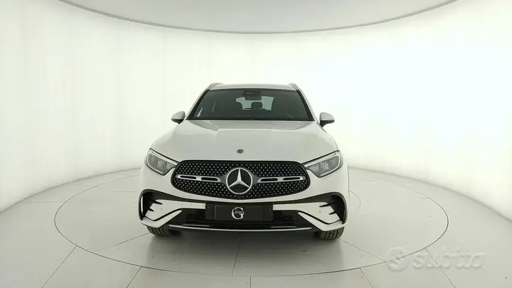 Mercedes-Benz Glc 300 Amg 2023 photo 2