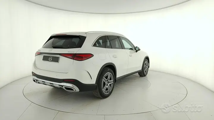 Mercedes-Benz Glc 300 Amg 2023 photo 3