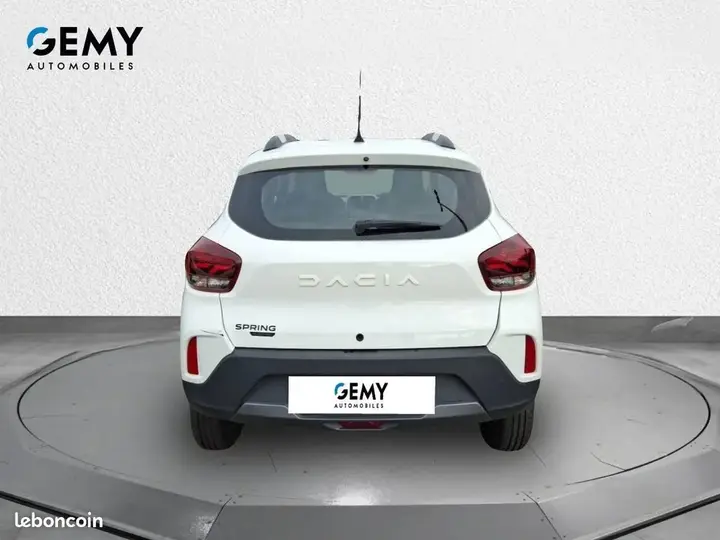 Dacia Spring 2023 photo 5