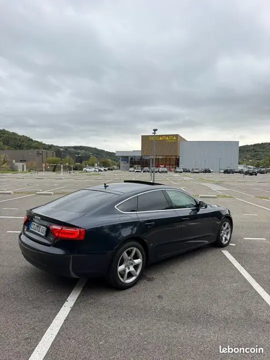 Audi A5 2012 photo 2