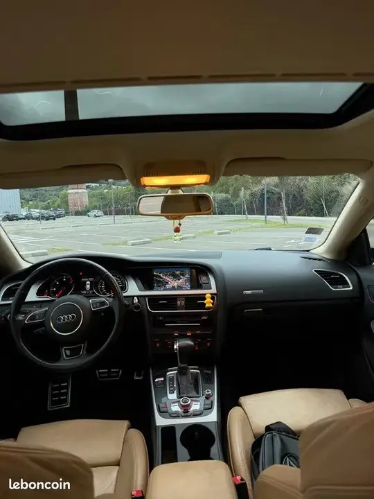 Audi A5 2012 photo 3