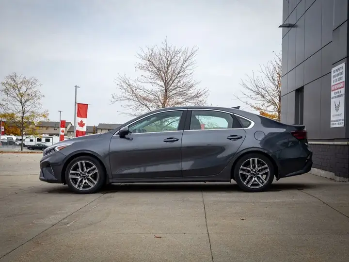 Kia Forte 2024 photo 2