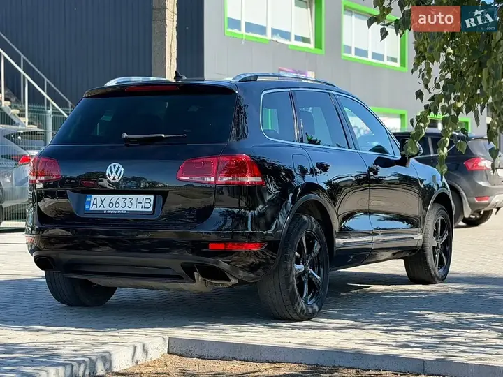 Volkswagen Touareg 2011 photo 5