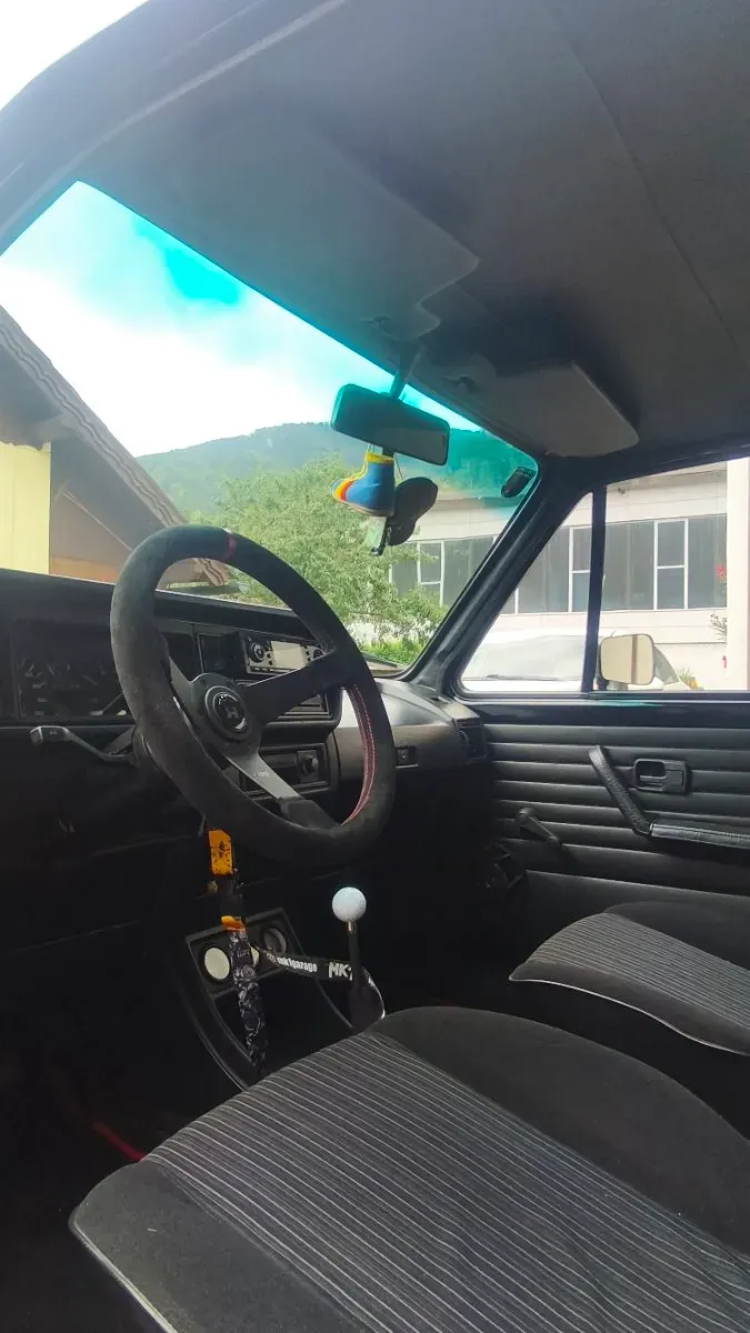 Volkswagen Golf 1983 photo 2